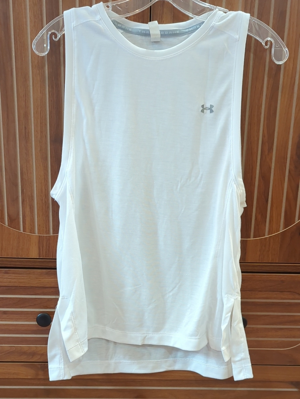 Under Armour White Women's Sleeveless Training Tank - Size M